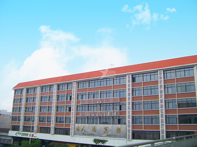 合成樹脂瓦：輕材質高性能，助力屋面建材市場持續發展